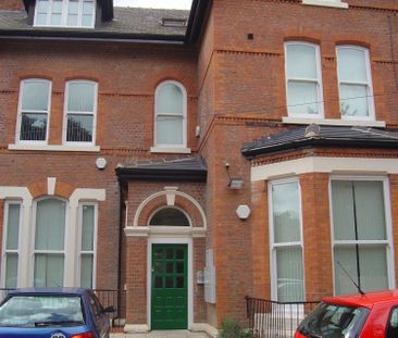 Flat 4 15-17, Edge Lane, Manchester, M21 - Photo 4
