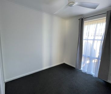 Modern Comfort and Easy Living with Gardener Included - Photo 4