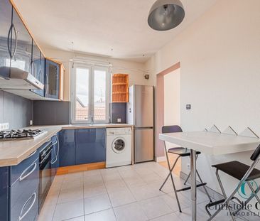Appartement - BISCHHEIM - 77m² - 1 chambre - Photo 3