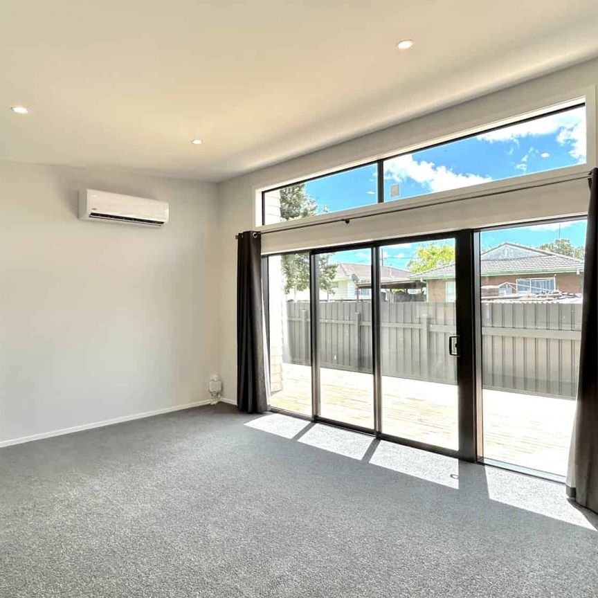 Centrally Located, Near-New Home - Photo 1