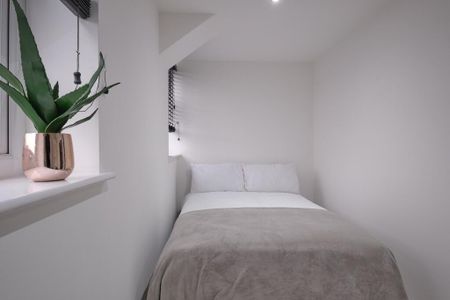 6 bedroom house to rent - Photo 4