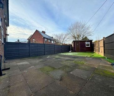 Westminster Road, West Bromwich, B71 - Photo 3