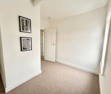 3 Bed End Terrace, Plus An Extra Room, LS12 - Photo 4