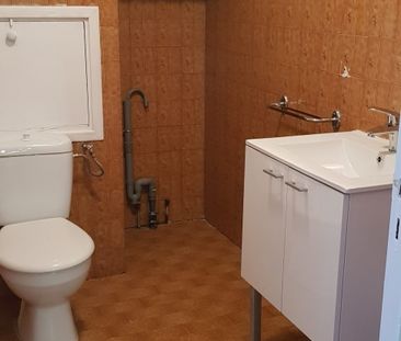 Location Appartement 1 pièce 31m² MARSEILLE 3ème - Photo 4