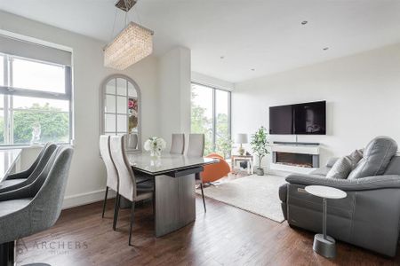 2 bedroom apartment to rent - Photo 2