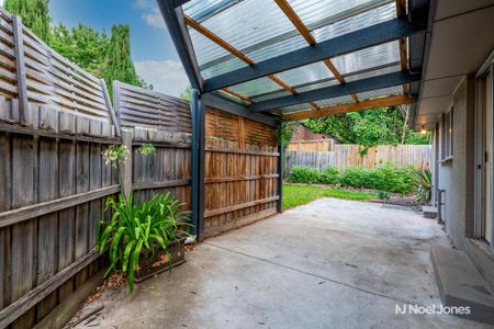 16 Broughton Avenue, CROYDON - Photo 3