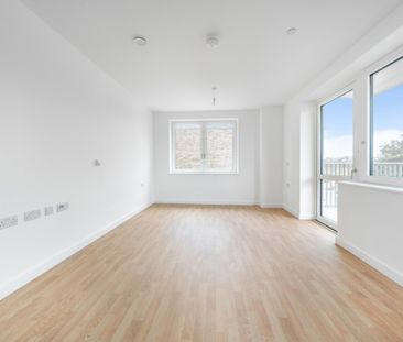 St Pauls Road, Barking, London, IG11 - Photo 3