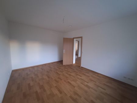 Renovierte 2- Raumwohnung mit Balkon im GrÃ¼nen! - Photo 4