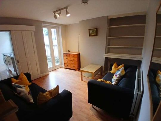 Portswood Road, SO17 - Photo 1