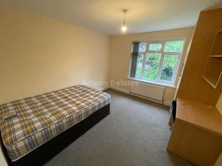 St Peters Road, Reading, RG6 - Photo 4