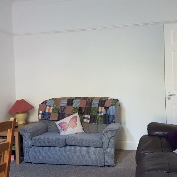 6 Bed Semi-Detached House, Granby Grove, SO17 - Photo 1