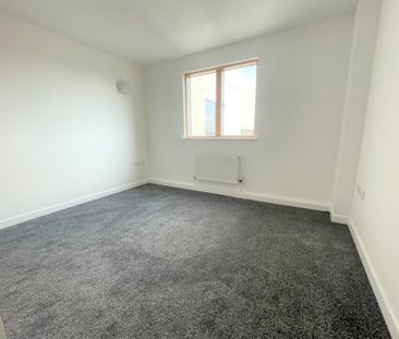 Marina, Bexhill On Sea - Photo 2