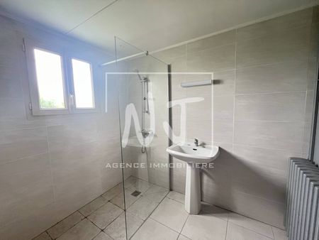 MAISON A LOUER BEAUFORT EN ANJOU 49250 3 CHAMBRES - PLAIN-PIED - JARDIN - Photo 3