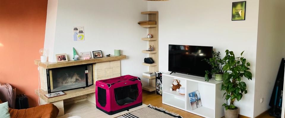 D-NIEDERKASSEL - Reizende 2-Zimmerwohnung mit off. Kamin, Einbau-Küche und Terrasse - Foto 1