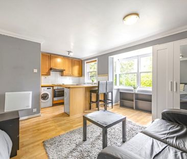 Holley Road, W3 7TS, London - Photo 1