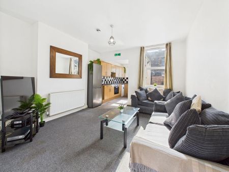 5 bedroom house to rent - Photo 3