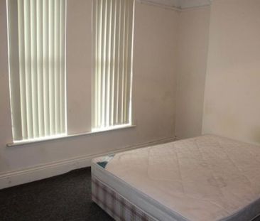 4 bedroom house to rent - Photo 3