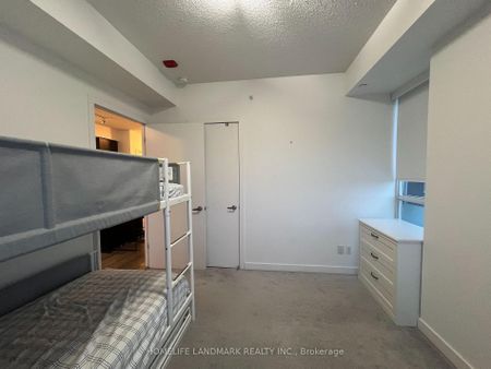 For Lease - 5220 Dundas Street Unit# D414, Burlington, Ontario - Photo 3