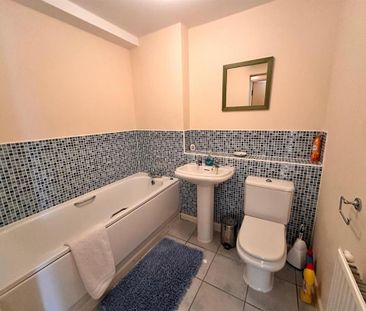 2 bedroom apartment to rent - Photo 6