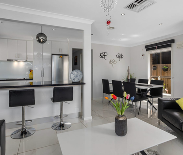 1/22 Balaclava Avenue, Altona Meadows VIC 3028 - Apartment For Rent... - Photo 2