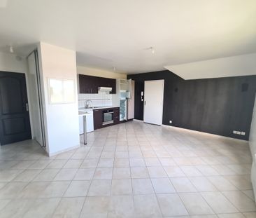 Location Appartement 1 pièce 32m² VILLEJUST 91140 - Photo 1