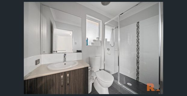 Walk your dog to the beach! - Photo 1