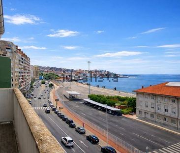 Alquiler de piso en Calle Antonio López - Foto 6