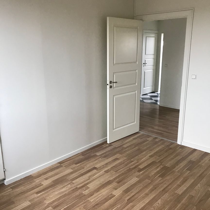 Järnvägsgatan 31 - Photo 1