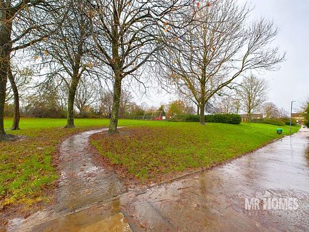 Mathew Walk, Llandaff, Cardiff - Photo 4