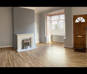 2 Bed Terraced House, Springfield Mount, LS18 - Photo 5