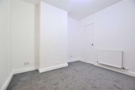 Upton Street, Gloucester, Gloucestershire, GL1 - Photo 4