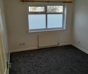 1 bed Flat in Wheatley Lane , Halifax, HX3 5DR - Photo 1