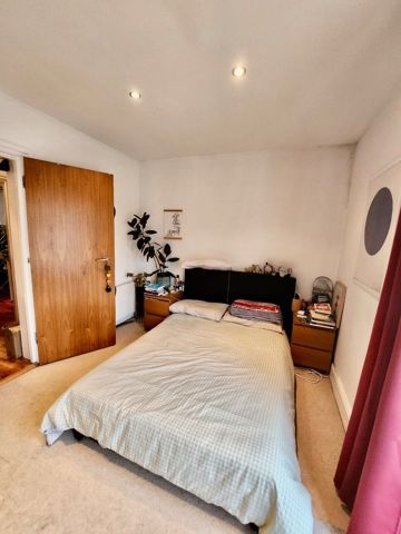 1 Bed Flat, Hoxton Street, N1 - Photo 2