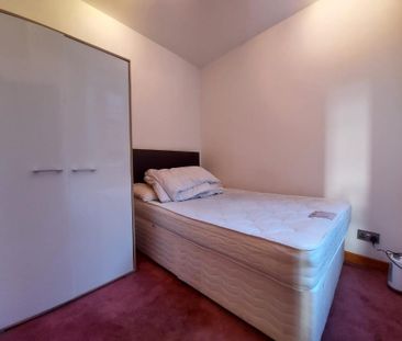 1 bedroom flat to rent - Photo 6