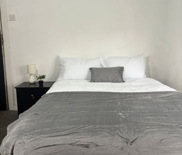 Room in a Shared House, Portland Road, B16 - Photo 3
