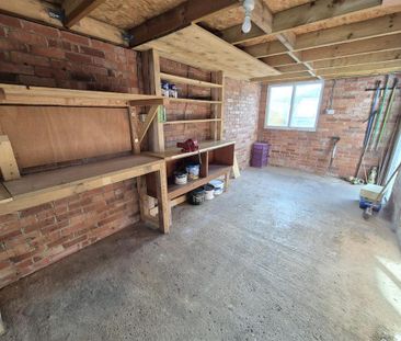 3 bedroom detached bungalow to rent - Photo 6