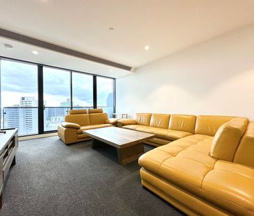 FURNISHED MAGNIFICENT THREE BEDROOM ONE CARPARK APARTMENT LOCATED IN SOUTHBANK PLACE - SOUTHBANK !!! - Photo 1