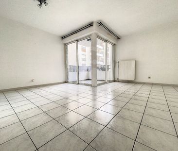 Location Appartement 2 pièces 46m² MONTPELLIER 34000 - Photo 4