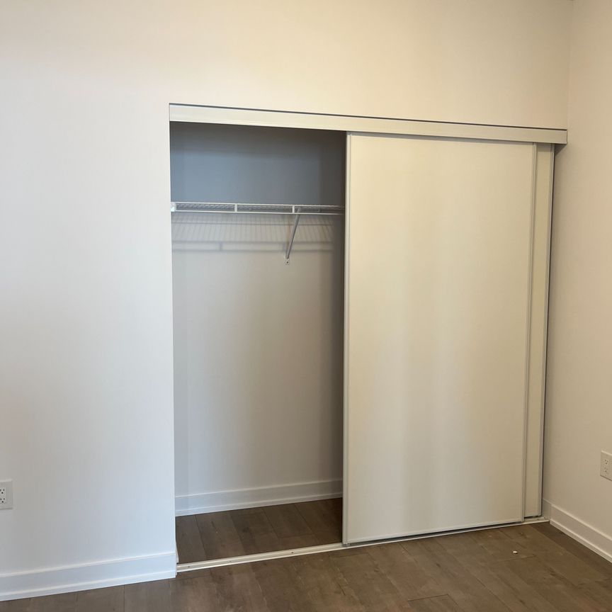 For Lease - 38 Honeycrisp Crescent Unit# 1109, Vaughan, Ontario - Photo 1