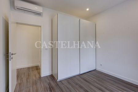 Apartamento T1+1 para arrendamento, no Beato, Lisboa - Photo 4