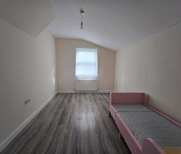 4 bedroom house to rent - Photo 2