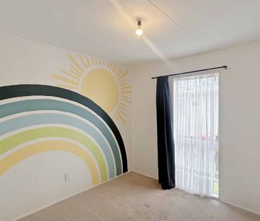 CLOVERLEA - 3 BEDROOMS - Photo 4