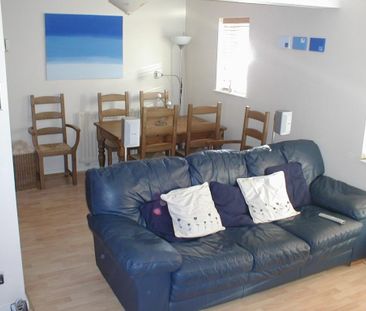 2 bedroom cottage to rent - Photo 1