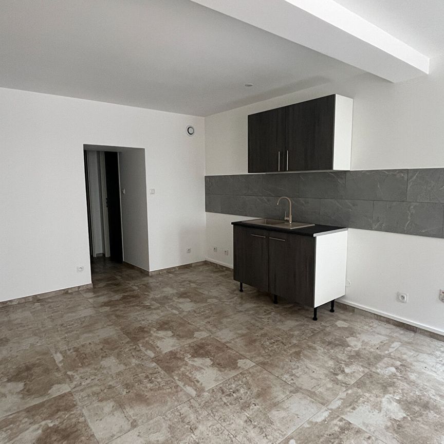 Location Appartement 2 pièces 40m² - Photo 1