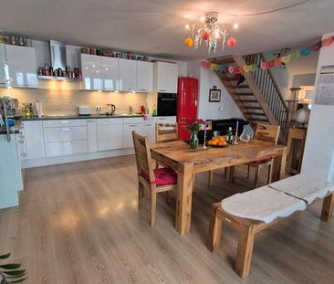 Großzügige helle Wohnung mit Loggia - Photo 3