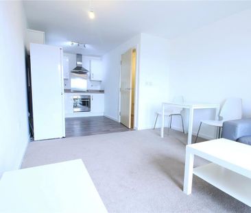 1 bedroom flat to rent - Photo 6
