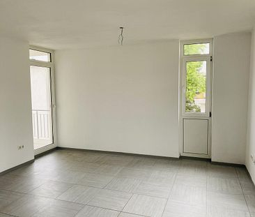 Helle 2-Zimmer-Wohnung ab sofort frei - Anmietung nur mit Wohnberechtigungsschein nach §88d - Photo 6