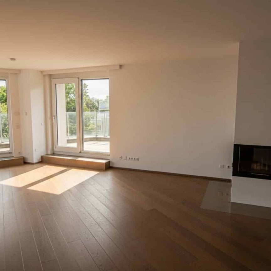 Blick über Wien: Traumhafte 3-Zimmer-Wohnung mit großer Dachterrasse in Ruhelage - Photo 1