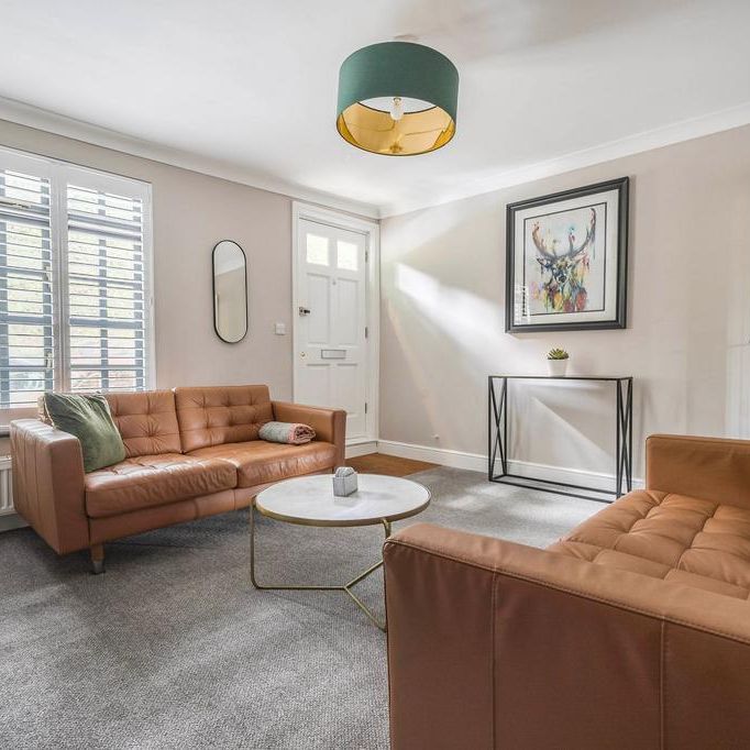 3 bedroom terraced house to rent - Photo 1