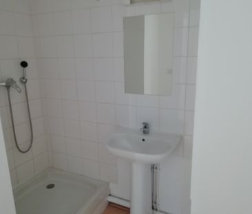 Location Appartement 3 pièces 45m² GRANDCAMP MAISY 14450 - Photo 5